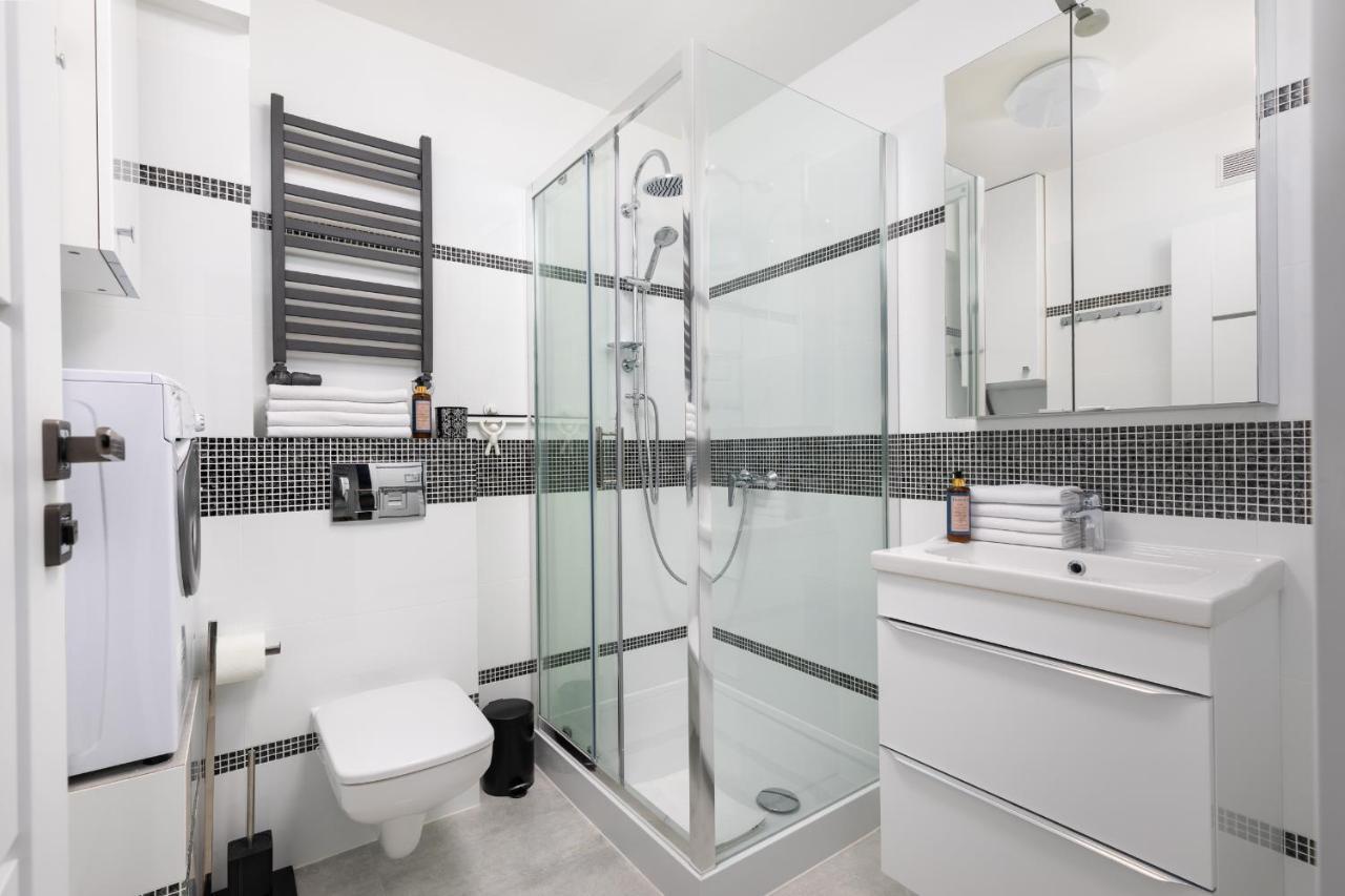 Rent Like Home - Plac Grzybowski 6 Varsó Kültér fotó